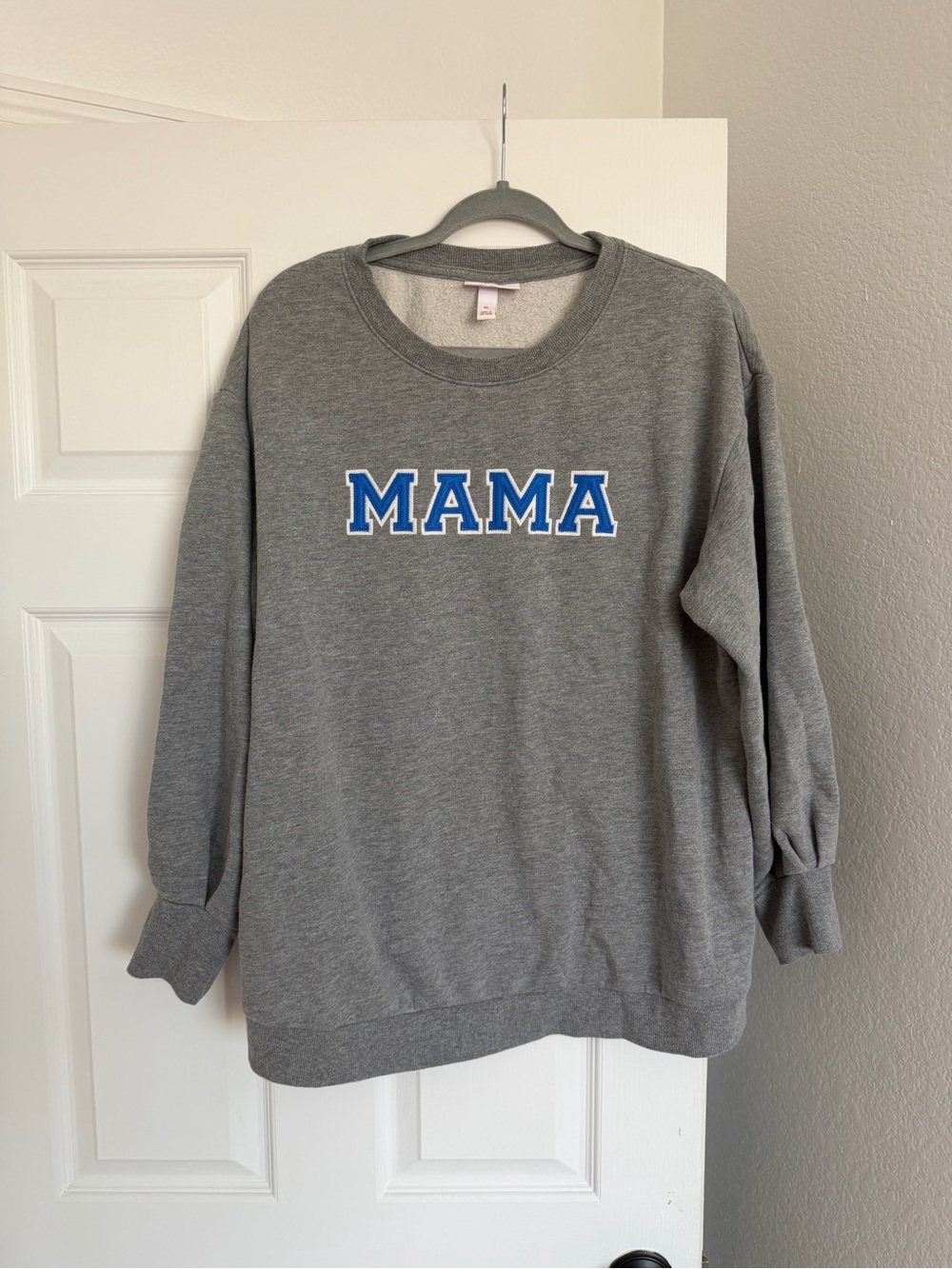Mama Graphic Cozy Gray Sweatshirt - Women